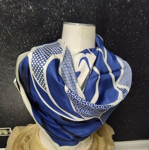 Elegant Blue and White Scarf